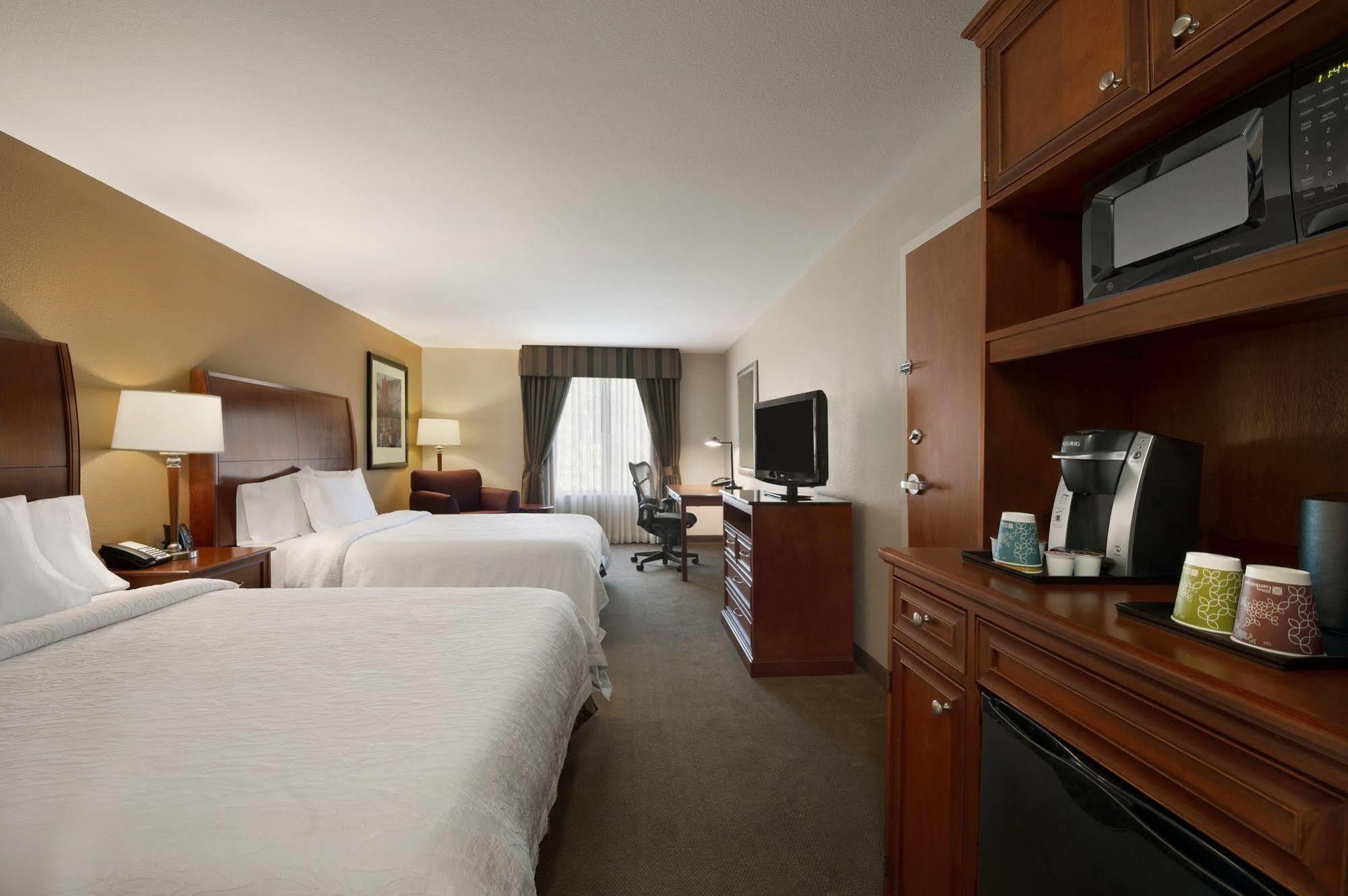 Hilton Garden Inn Houston/Зе-Вудлендс Екстер'єр фото